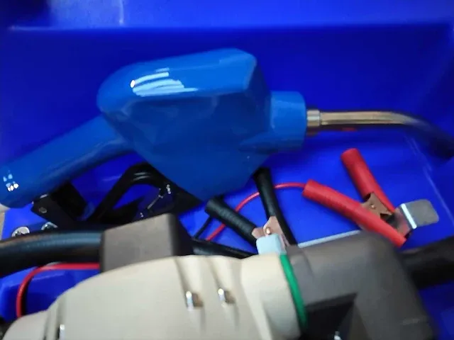Ad bleu tank 250 liter - afbeelding 5 van  10
