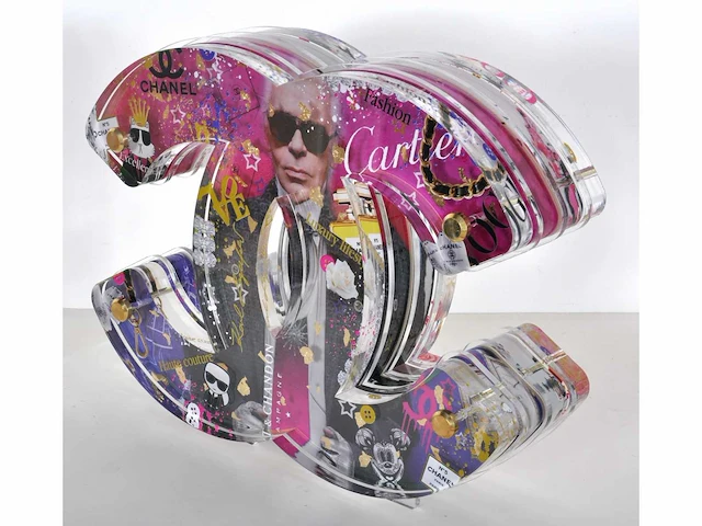 Ad van hassel – chanel - acrylaat sculptuur - afbeelding 2 van  6