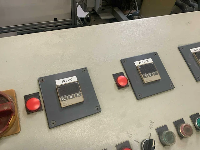 Adam pill export 650 pcb bewerkingslijn - afbeelding 9 van  11