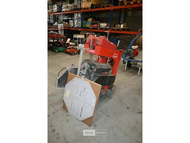 Adamas betonzaagmachine + nieuwe diamantschijven - afbeelding 3 van  8