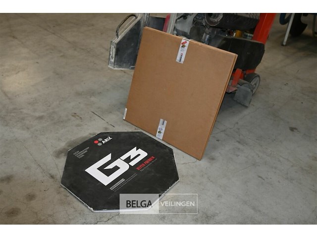 Adamas betonzaagmachine + nieuwe diamantschijven - afbeelding 7 van  8