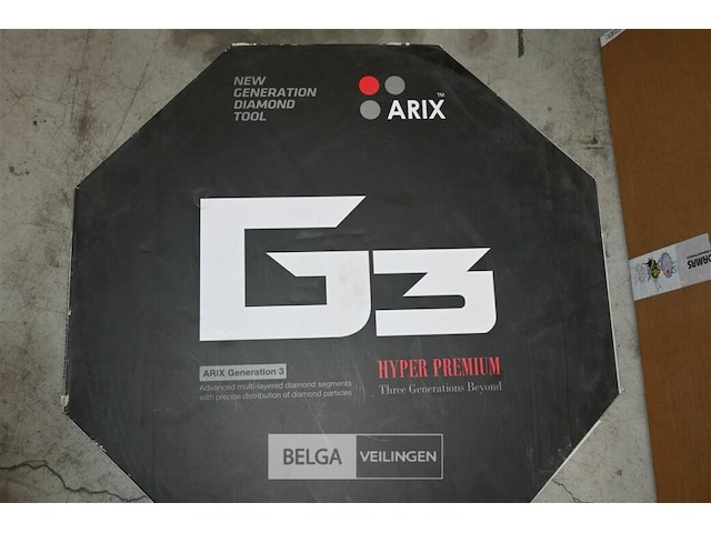Adamas betonzaagmachine + nieuwe diamantschijven - afbeelding 8 van  8