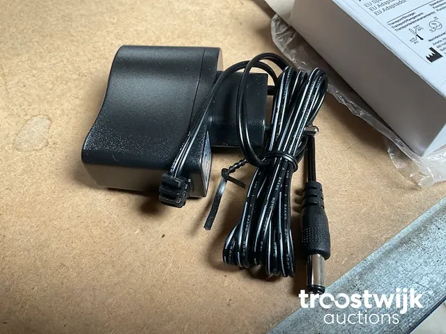 Adapters - afbeelding 2 van  4