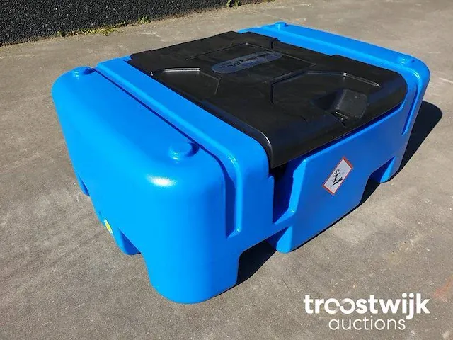 Adblue tank 200 l - afbeelding 1 van  6