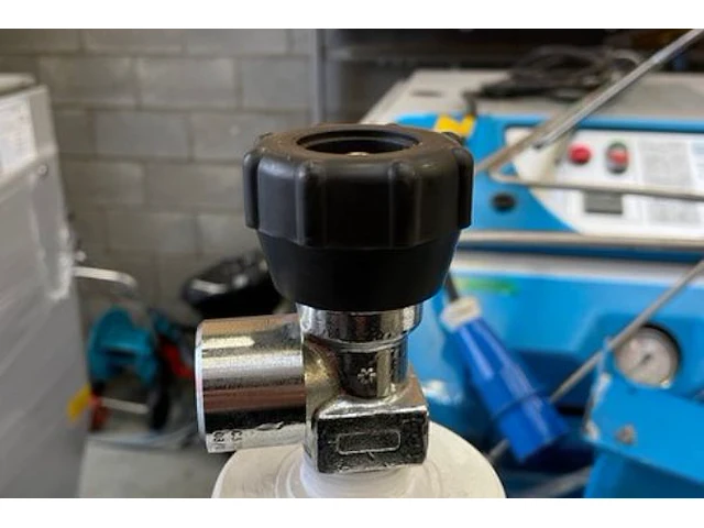 Ademlucht compressor bauer - afbeelding 4 van  13