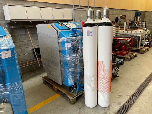 Ademlucht compressor bauer - afbeelding 1 van  13