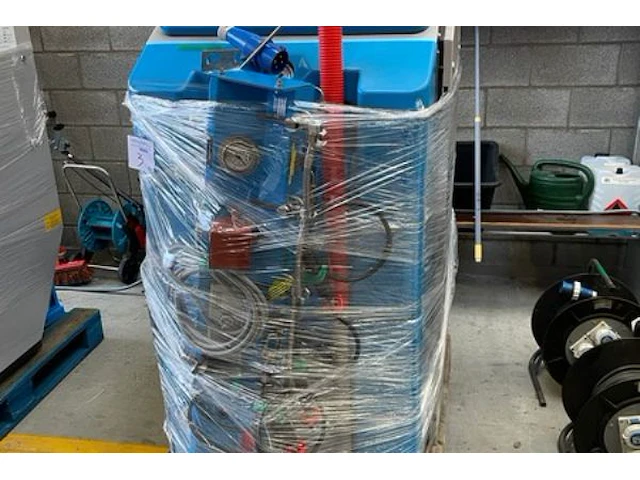Ademlucht compressor bauer - afbeelding 6 van  13