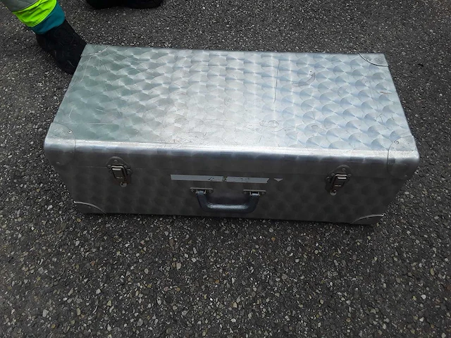 Ademluchtkoffers (22x) - afbeelding 1 van  1