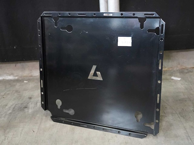 Aed - monitor wallmount vesa 400x400 - video - afbeelding 1 van  1