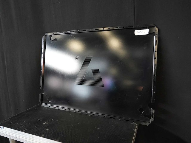 Aed - monitor wallmount vesa 900x600 - video - afbeelding 1 van  1