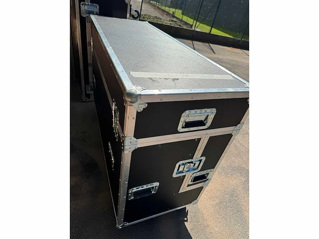 Aed - tv behuizing - afbeelding 4 van  4