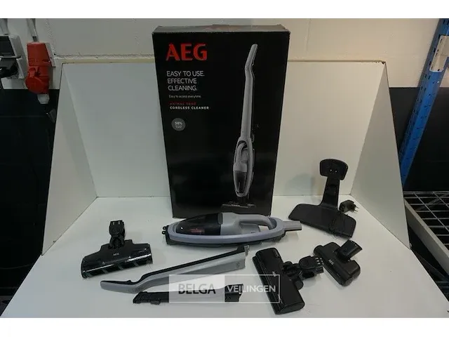Aeg as52a212xn oplaadbare steelstofzuiger - afbeelding 1 van  2
