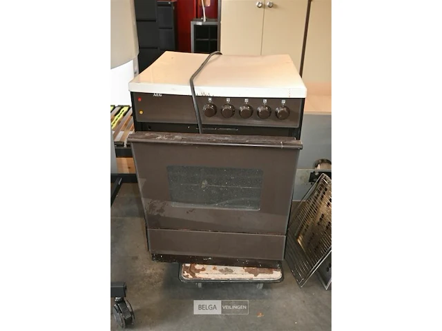 Aeg fornuis met oven - afbeelding 2 van  6