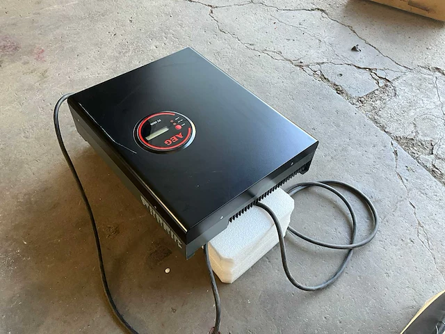 Aeg pv4600 omvormer - afbeelding 6 van  9