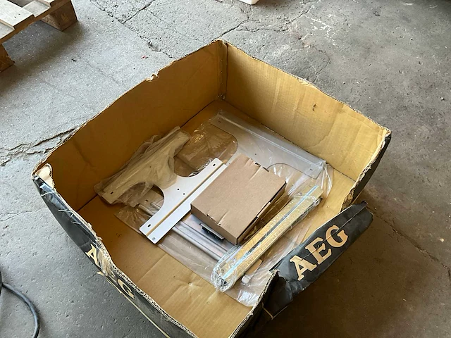 Aeg pv4600 omvormer - afbeelding 7 van  9