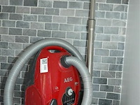 Aeg stofzuiger - afbeelding 1 van  3