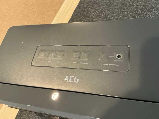 Aeg vacuümmachine (6x) - afbeelding 7 van  13