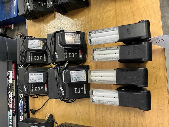 Aeg/milwaukee 71364 winnenden pl option acculampen (4x) - afbeelding 1 van  7