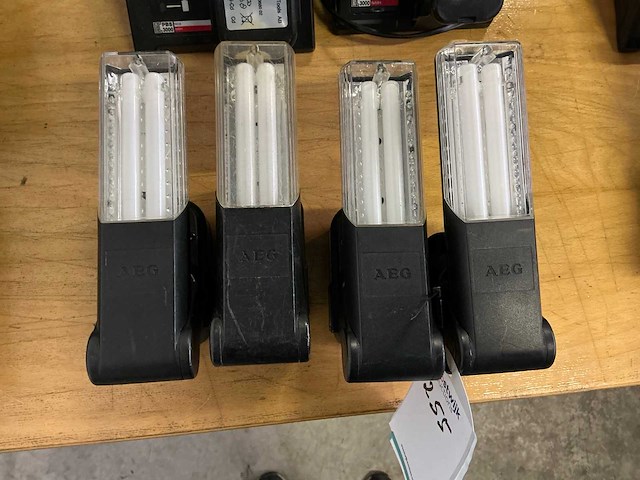 Aeg/milwaukee 71364 winnenden pl option acculampen (4x) - afbeelding 2 van  7