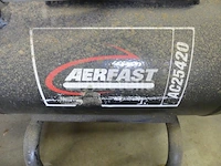 Aerfast ac25420 compressor voor de bouw - afbeelding 1 van  6