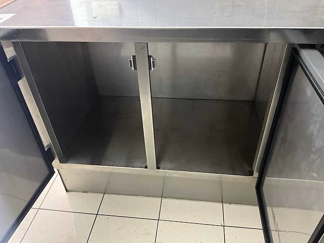 Afinox 3-deurs rvs werktafel - afbeelding 3 van  5