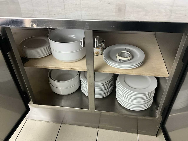 Afinox 4-deurs rvs werktafel - afbeelding 3 van  3