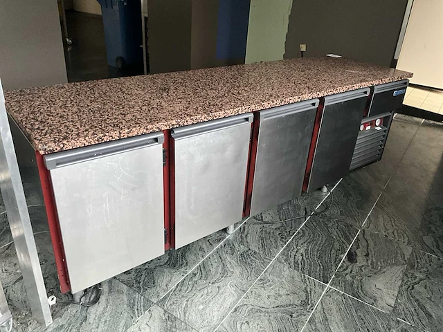 Afinox koelwerkbank - afbeelding 1 van  8