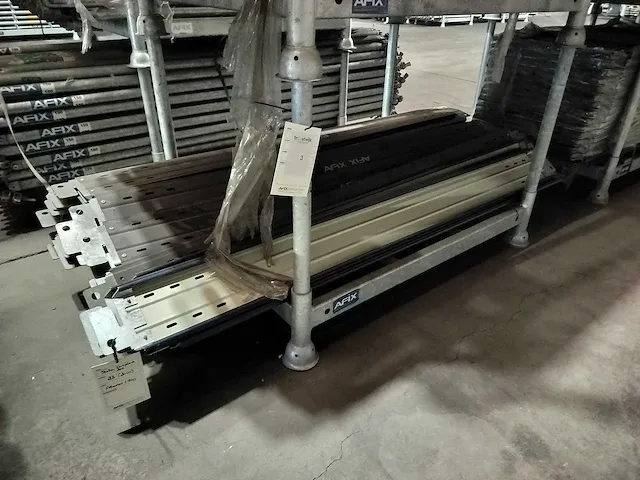 Afix - afix stalen kantplank 2,07 x 0,18 m (28x) - afbeelding 1 van  1
