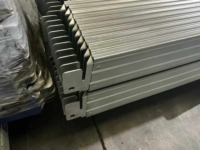 Afixfast as0040/560 en 550 diverse steiger kantplank (60x) - afbeelding 3 van  3