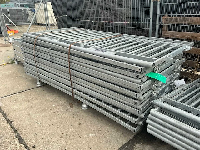 Afixfast beveiliging buitenleuning (16x) - afbeelding 1 van  4