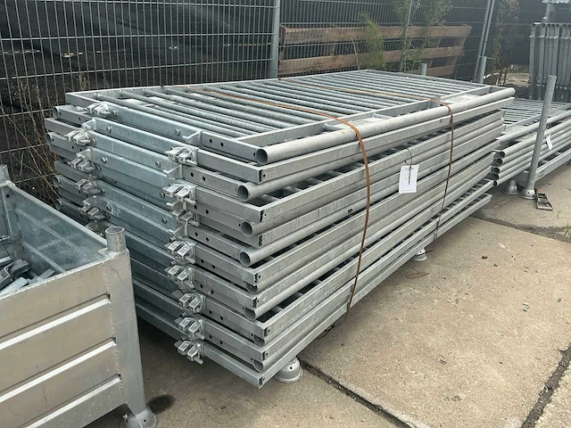 Afixfast beveiliging buitenleuning (16x) - afbeelding 2 van  4