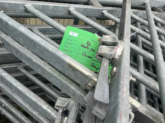 Afixfast steiger buitenleuning (13x) - afbeelding 3 van  4