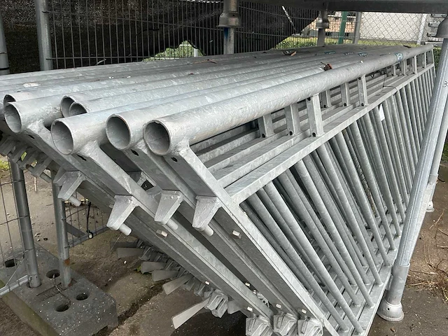 Afixfast steiger buitenleuning (17x) - afbeelding 2 van  3