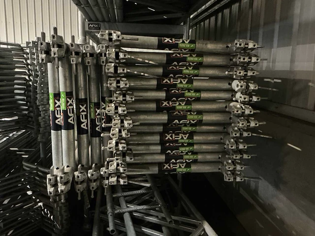 Afixfast steiger buitenleuning (17x) - afbeelding 2 van  4