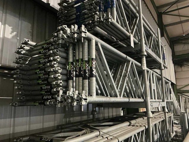 Afixfast steiger buitenleuning (18x) - afbeelding 1 van  4