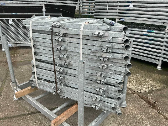 Afixfast steiger buitenleuning (20x) - afbeelding 1 van  3