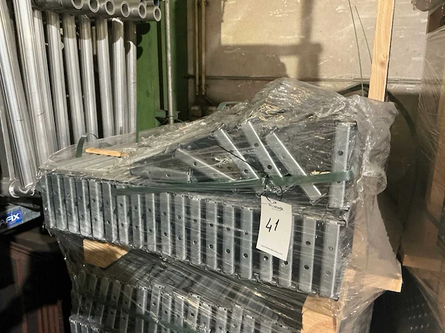 Afixfast steigerplank (25x) - afbeelding 1 van  3