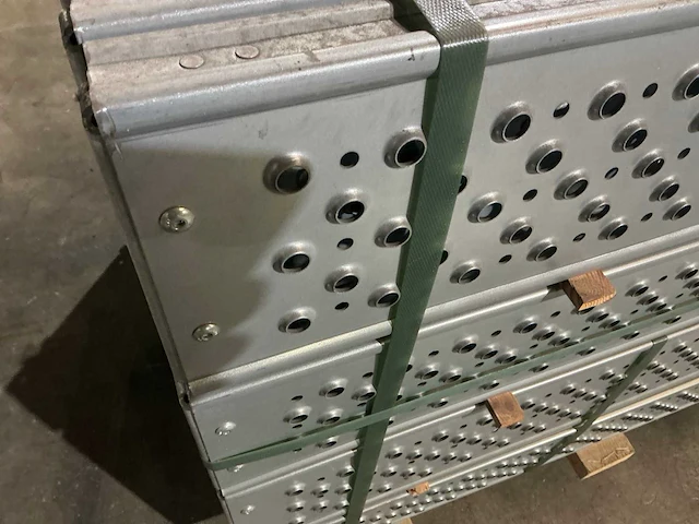 Afixfast steigerplank (76x) - afbeelding 3 van  3