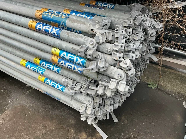 Afixfast x52 steiger diagonaal (176x) - afbeelding 2 van  3