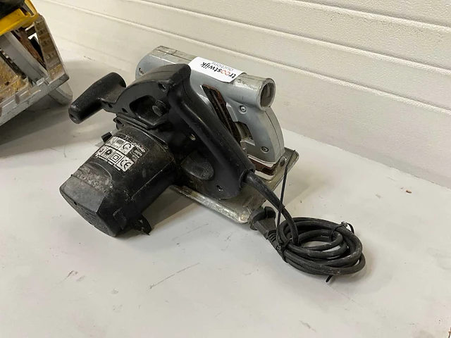 Afkortcirkelzaagmachine (2x) - afbeelding 7 van  8