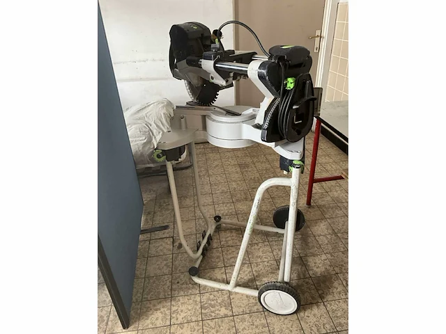 Afkortcirkelzaagmachine festool ks 120 eb - afbeelding 2 van  9