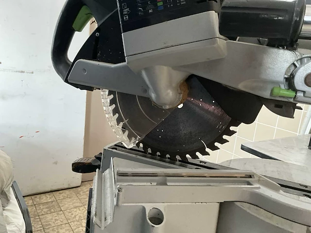 Afkortcirkelzaagmachine festool ks 120 eb - afbeelding 4 van  9