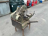 Afkortcirkelzaagmachine - afbeelding 8 van  12