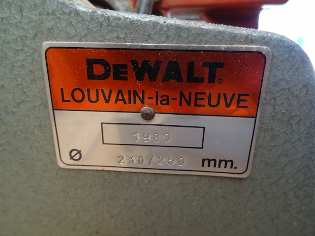 Afkortzaag dewalt - afbeelding 5 van  11
