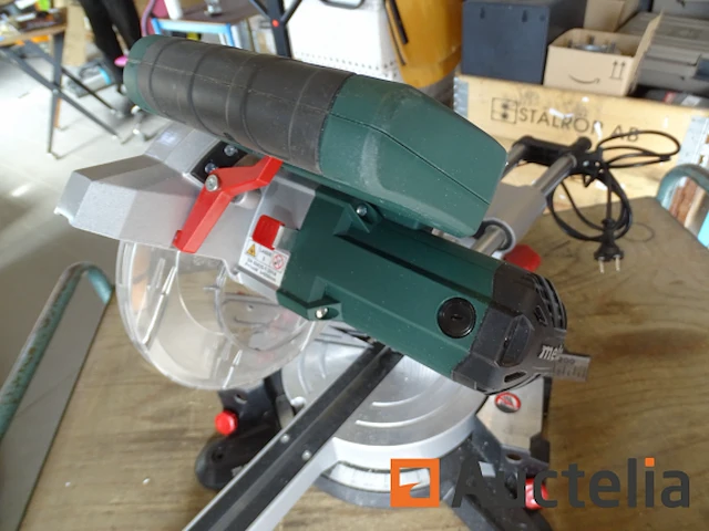 Afkortzaag metabo kgs 216m - afbeelding 8 van  13