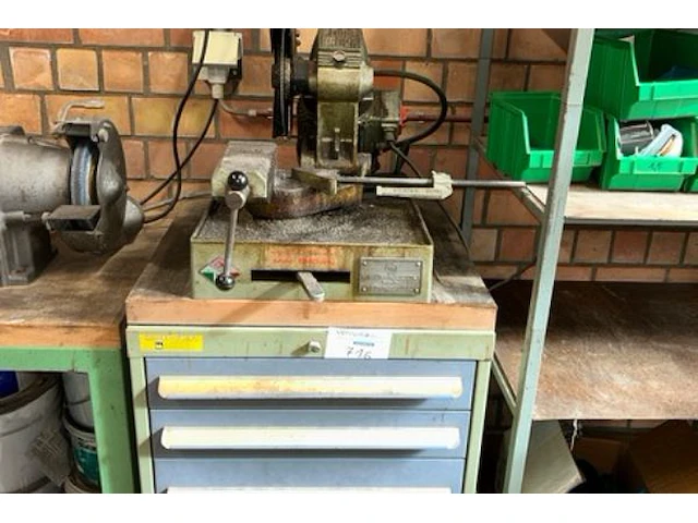 Afkortzaag mini brown + kast - afbeelding 5 van  12
