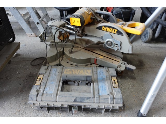 Afort/verstekzaag dewalt - afbeelding 1 van  4