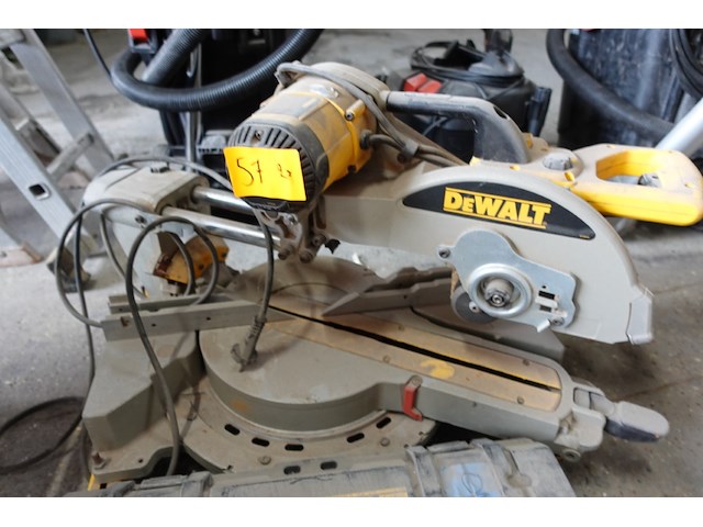 Afort/verstekzaag dewalt - afbeelding 2 van  4