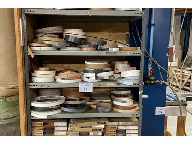 Afplakranden, ong 35 stuks + rest - afbeelding 2 van  6