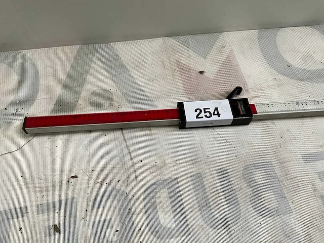 Afreilat met verstelbare hoogte-indicatoren - afbeelding 3 van  3